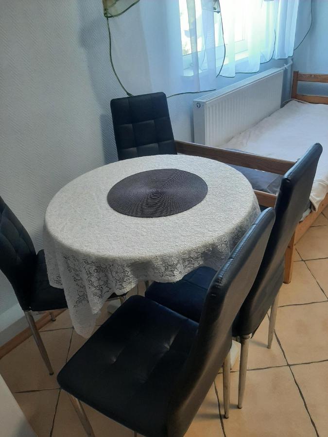 Pokoje Goscinne Cuma Łeba Eksteriør bilde